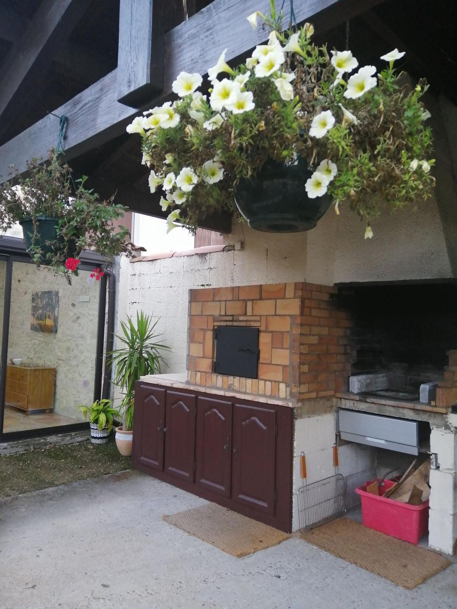 Montcaret Le Grand Chemin De La Vie Bed & Breakfast エクステリア 写真